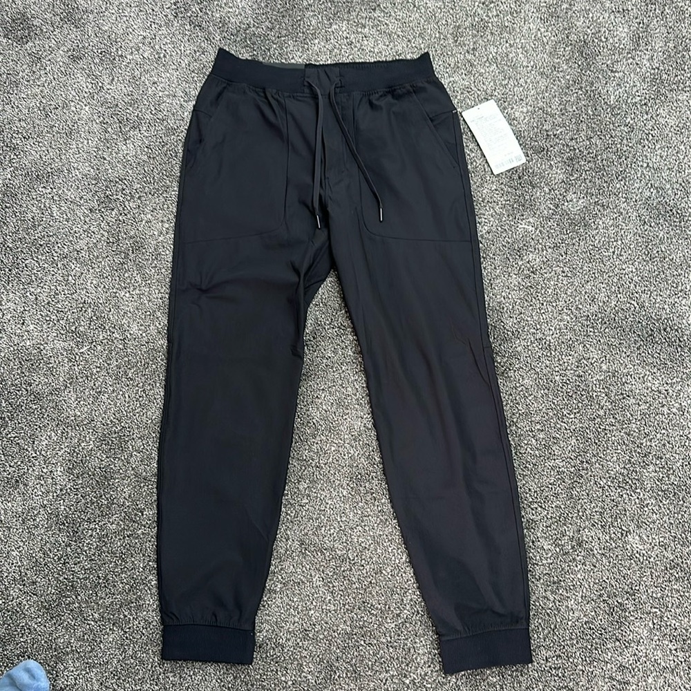 New lululemon abc jogger classic taper fit in black